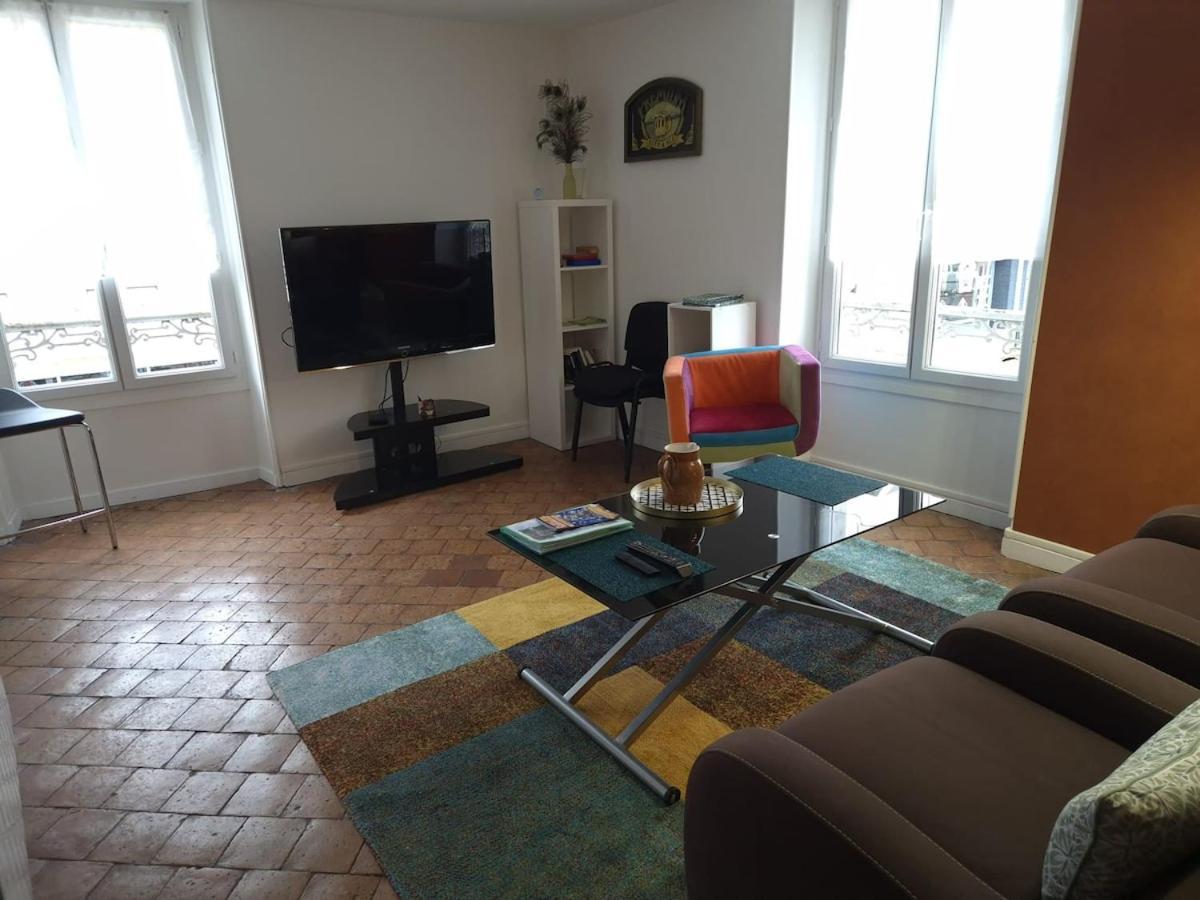 Sanyo Apartment Briare Exterior photo